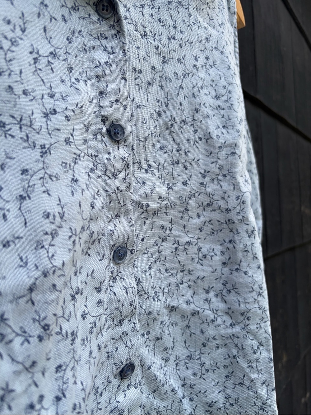Jones New York Light Blue Floral Sleeveless Button-Up Blouse - Picture 6 of 6